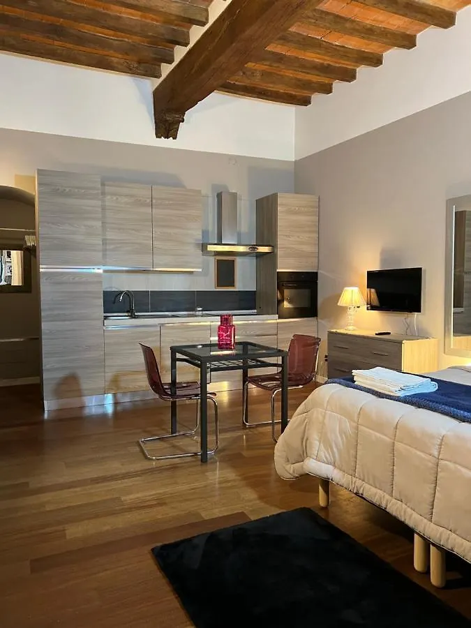 Domus San Martino Guesthouse Piacenza 0*,
