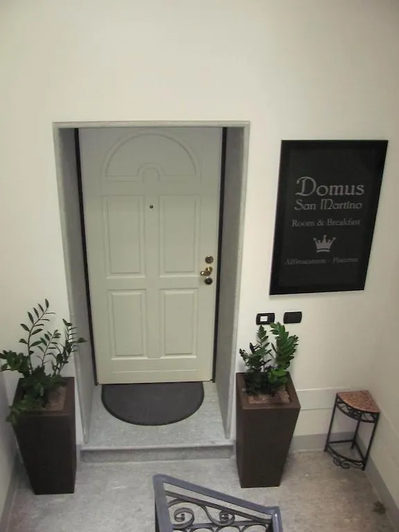 Domus San Martino Guesthouse Piacenza Bed & Breakfast