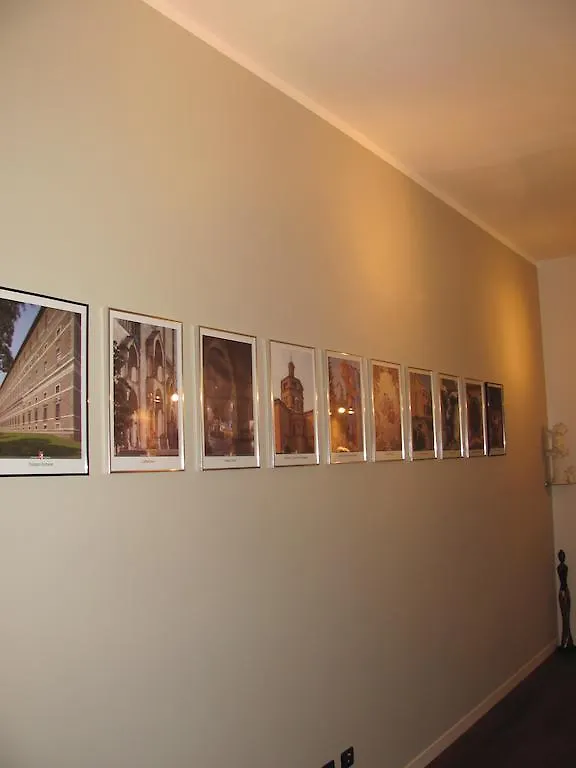 Domus San Martino Guesthouse Piacenza