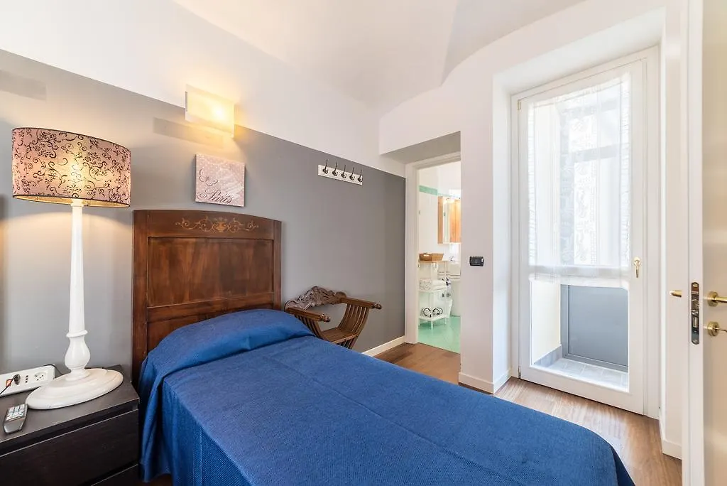 Domus San Martino Guesthouse Piacenza 0*,  Italy