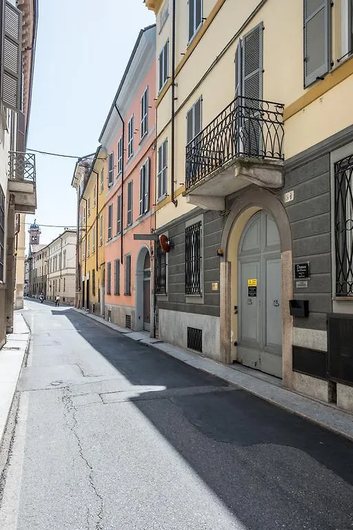 Domus San Martino Guesthouse Piacenza